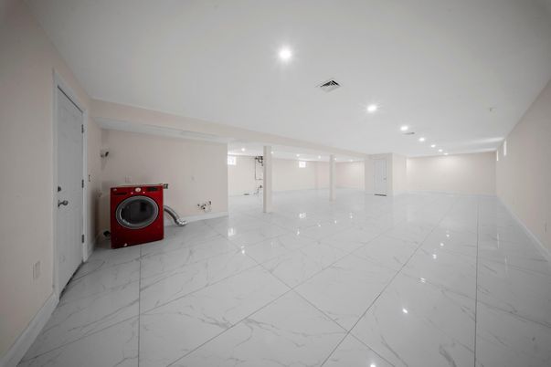 Interior, Marble, Recessed Lighting, Washer