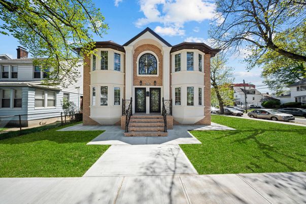 Exterior, Facade, Brick Facade, French Provincial