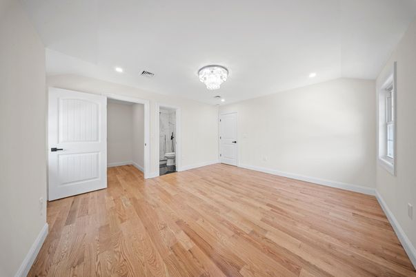 Chandelier, Empty room, Interior, Recessed Lighting, Wood Texture Flooring