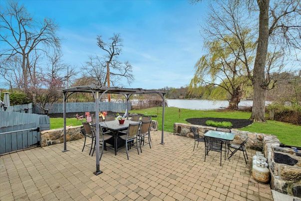 Backyard, Exterior, Water