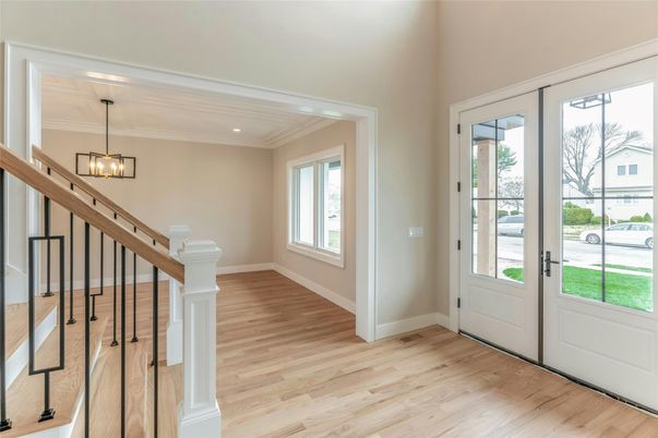 Interior, Pendant Lights, Recessed Lighting, Wood Texture Flooring