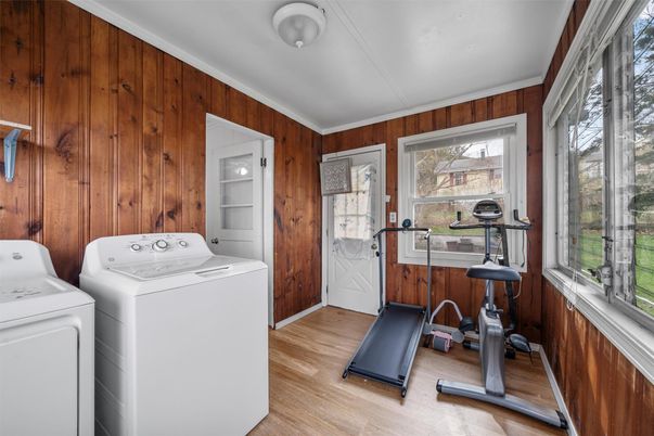 Interior, Washer, Wood Texture Flooring, Wooden Walls