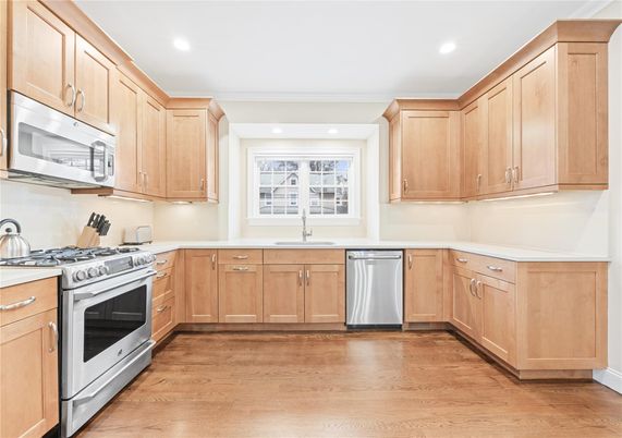 Interior, Kitchen, Recessed Lighting, Stainless Steel Appliances, Wood Texture Flooring