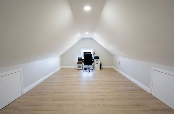 Home Office, Interior, Recessed Lighting, Wood Texture Flooring