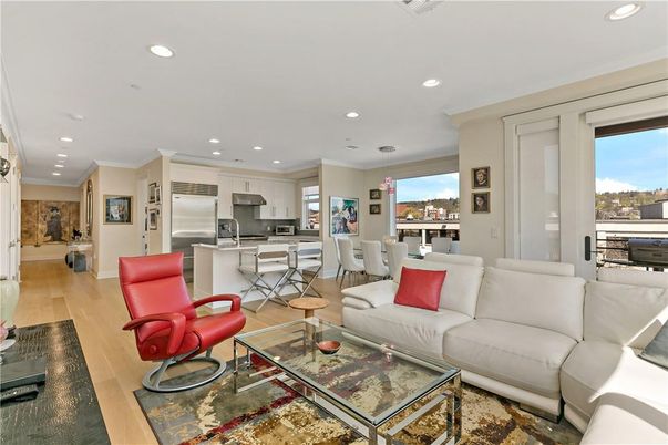 Dining room, Interior, Kitchen, Living room, Pendant Lights, Recessed Lighting, Stainless Steel Appliances, Wood Texture Flooring