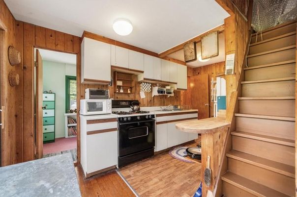 Interior, Kitchen, Wood Texture Flooring