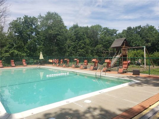 Exterior, Playground, Pool