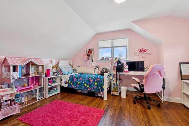 Bedroom, Home Office, Interior, Recessed Lighting, Wood Texture Flooring