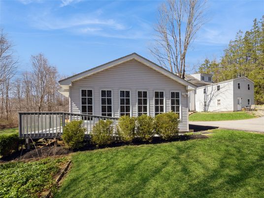 Backyard, Exterior, Facade, American Craftsman