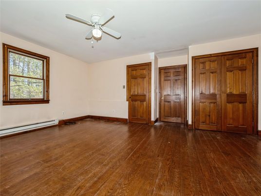 Empty room, Interior, Wood Texture Flooring