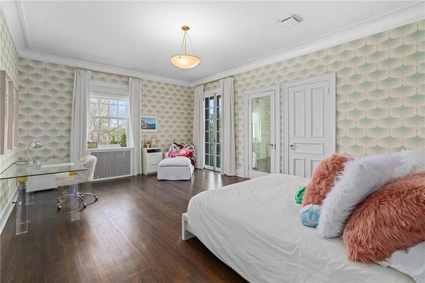 Bedroom, Home Office, Interior, Pendant Lights, Wood Texture Flooring