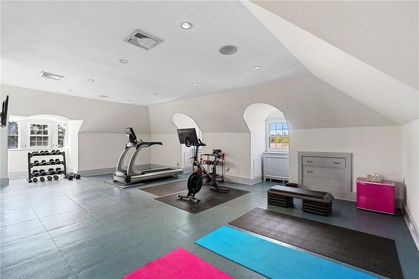 Fitness Equipment, Interior, Recessed Lighting