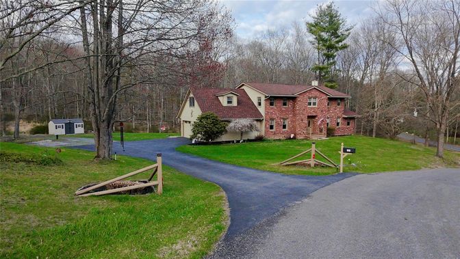 Backyard, Exterior, Facade, Brick Facade, French Provincial