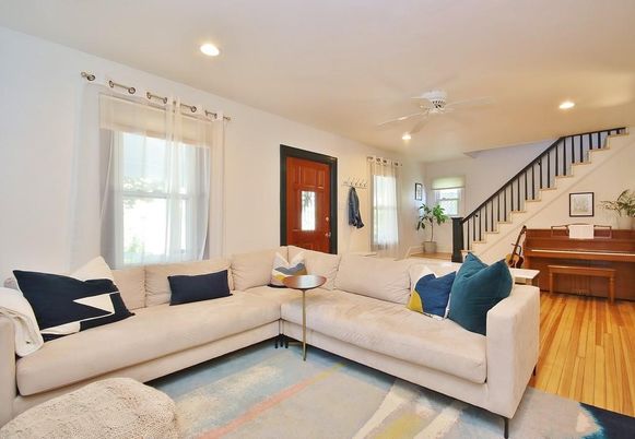 Interior, Living room, Piano, Recessed Lighting, Wood Texture Flooring