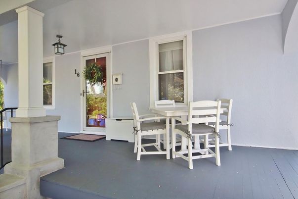 Dining room, Interior