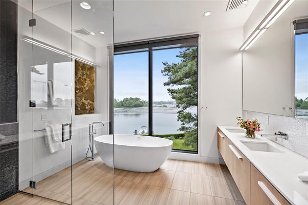 Bathroom, Dual Sink Vanities, Free Standing Baths, Glass Shower, Interior, Recessed Lighting, Water