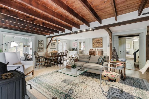 Dining room, Interior, Living room, Pendant Lights, Wooden Beams, Wooden Ceilings, Wood Texture Flooring