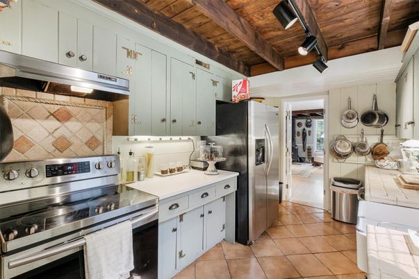 Interior, Kitchen, Stainless Steel Appliances, Wooden Beams, Wooden Ceilings