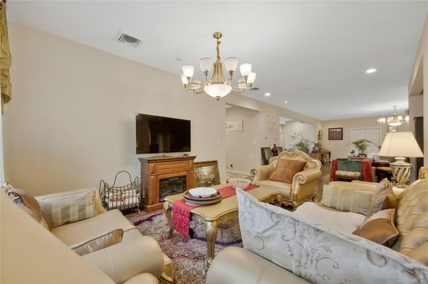 Chandelier, Fireplace, Interior, Living room, Recessed Lighting