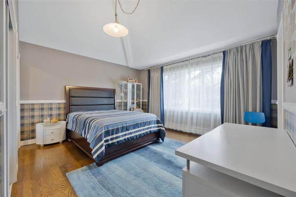 Bedroom, Interior, Pendant Lights, Wood Texture Flooring