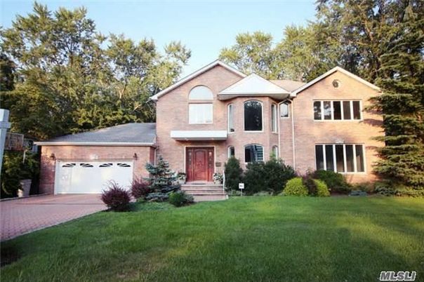 Attached, Backyard, Exterior, Facade, Brick Facade, Brick Traditional