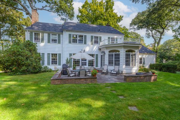 Backyard, Exterior, Facade, Georgian