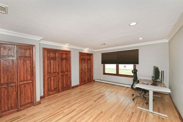 Home Office, Interior, Recessed Lighting, Wood Texture Flooring