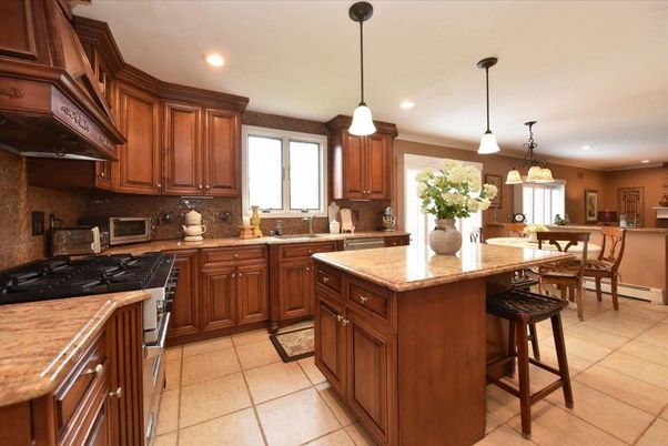 Dining room, Interior, Kitchen, Pendant Lights, Recessed Lighting