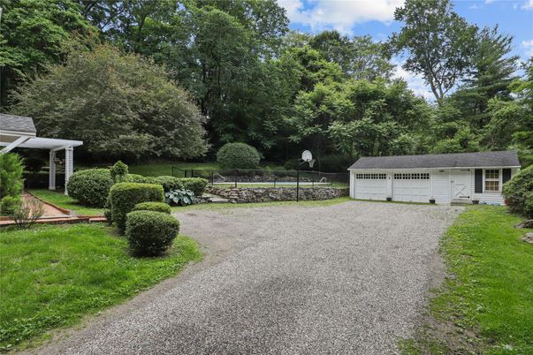 Backyard, Detached Garage, Exterior