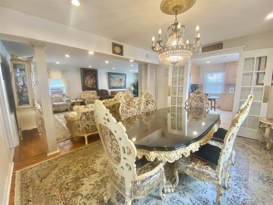 Chandelier, Dining room, Interior, Living room, Recessed Lighting, Wood Texture Flooring
