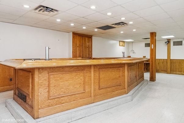Hot Tub, Interior, Recessed Lighting, Wooden Walls