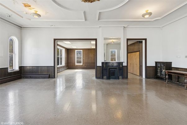 Fireplace, Interior, Recessed Lighting
