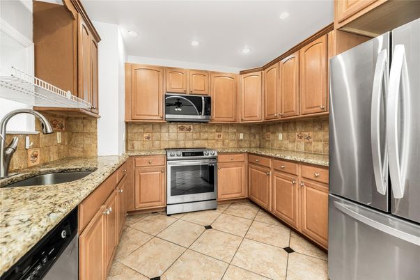 Interior, Kitchen, Recessed Lighting