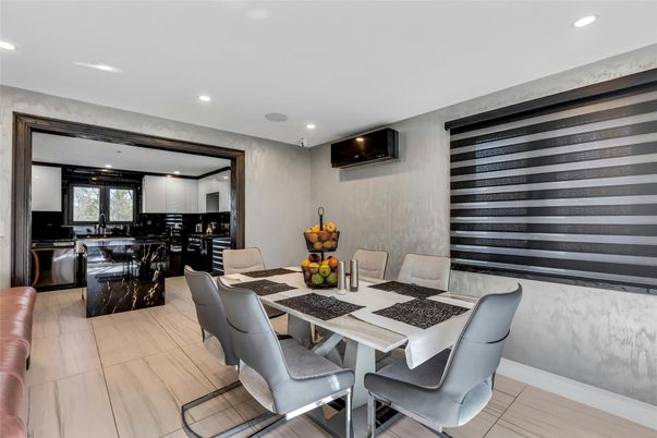 Dining room, Interior, Kitchen, Recessed Lighting