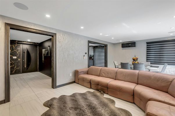 Dining room, Interior, Living room, Marble, Recessed Lighting