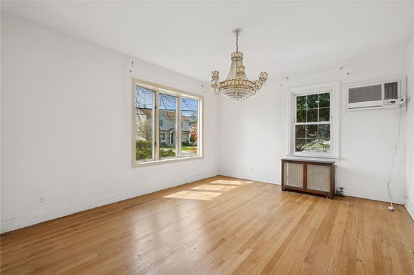 Chandelier, Empty room, Interior, Wood Texture Flooring