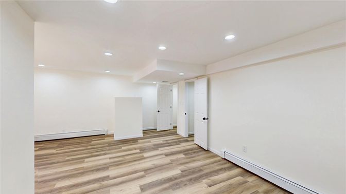 Empty room, Interior, Recessed Lighting, Wood Texture Flooring