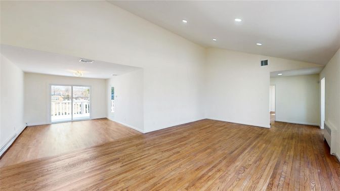 Empty room, Interior, Recessed Lighting, Wood Texture Flooring