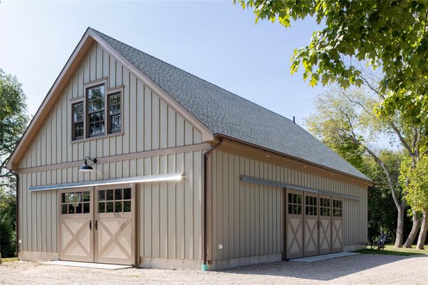 Detached Garage, Exterior