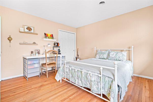 Bedroom, Home Office, Interior, Wood Texture Flooring