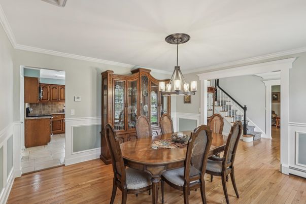 Dining room, Interior, Kitchen, Pendant Lights, Wood Texture Flooring