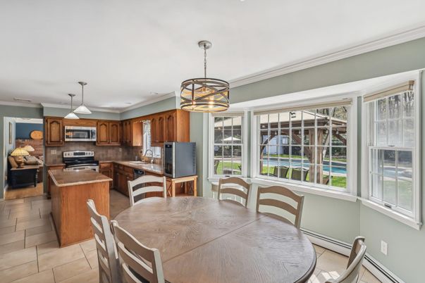 Dining room, Interior, Kitchen, Pendant Lights