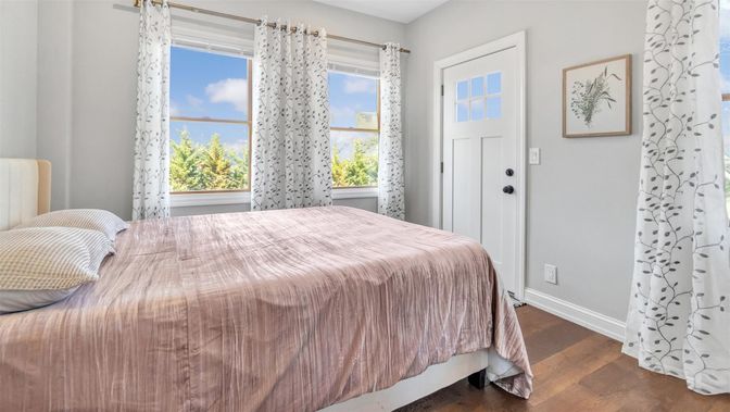 Bedroom, Interior, Wood Texture Flooring