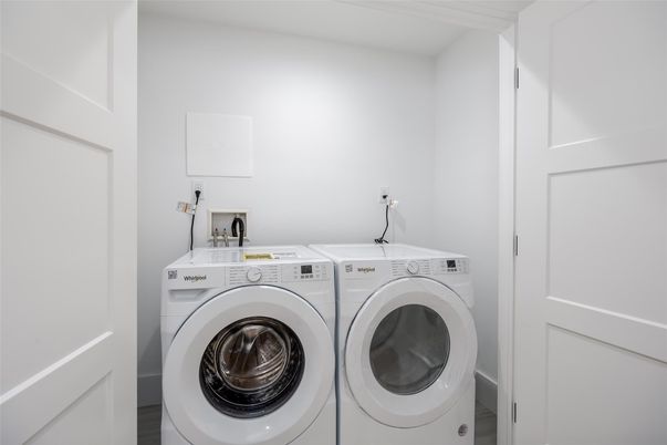 Interior, Washer