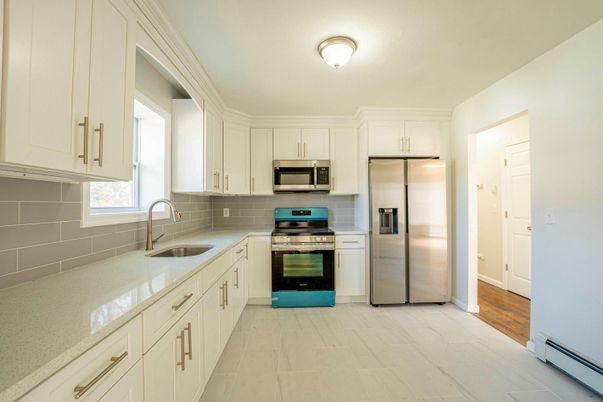 Interior, Kitchen, Stainless Steel Appliances, Wood Texture Flooring