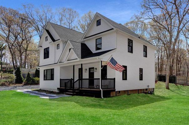 Backyard, Exterior, Facade, Farmhouse