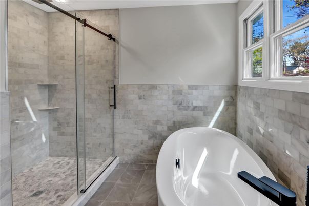 Bathroom, Free Standing Baths, Glass Shower, Interior