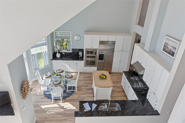 Dining room, Interior, Kitchen, Stainless Steel Appliances, Wood Texture Flooring