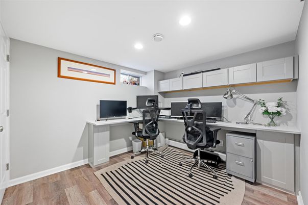 Home Office, Interior, Recessed Lighting, Wood Texture Flooring