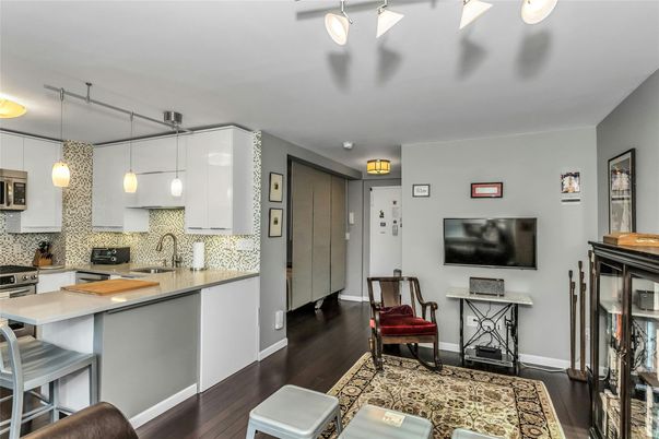 Interior, Kitchen, Pendant Lights, Wood Texture Flooring